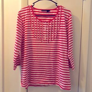 Woman’s Bay Studio short sleeve shirt size XL